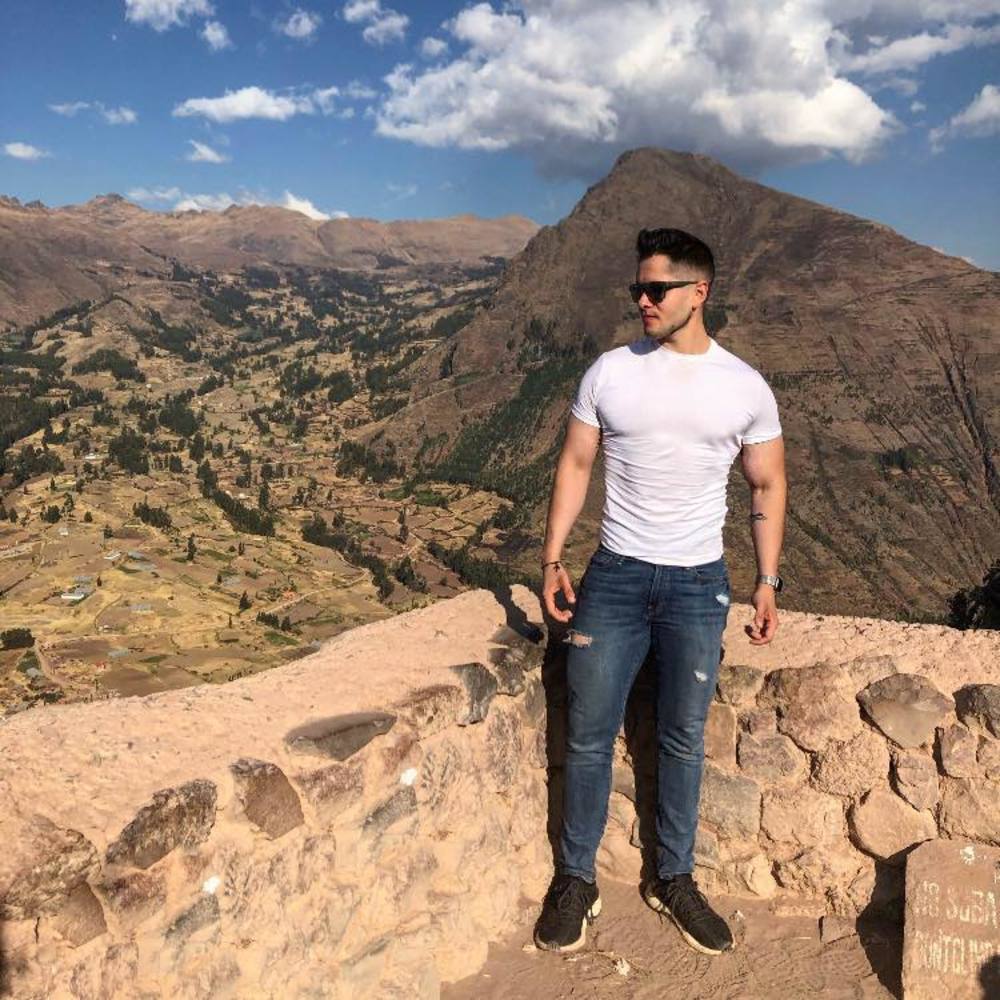 Meet your Posher, Jsús